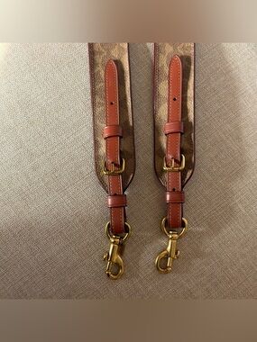 COACH Brown Signature Reversible Adjustable Shoulder Strap 42-46 inches